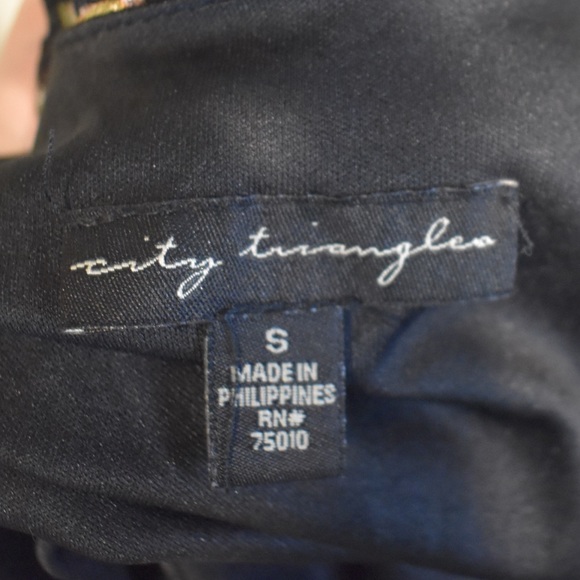 City Triangle Dress! - Picture 10 of 10